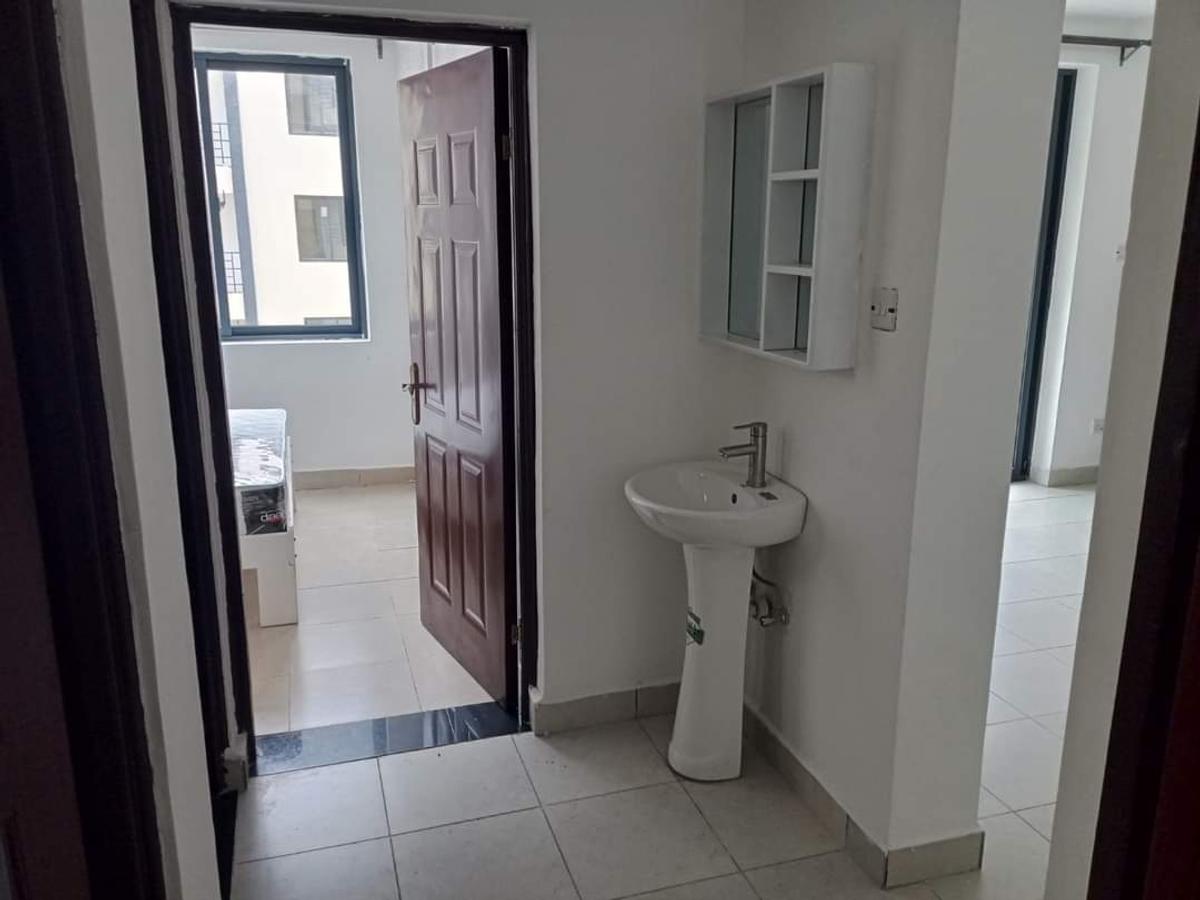 3 Bed Apartment with En Suite at Off Namanga Road - 5