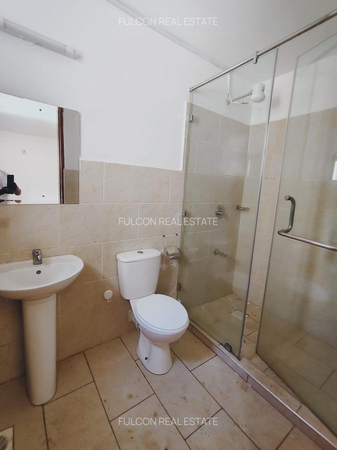 2 Bed Apartment with En Suite in Riverside - 7