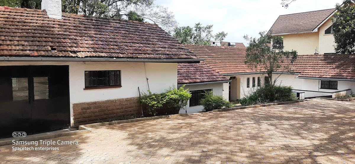 Commercial Property with Fibre Internet in Lavington - 20