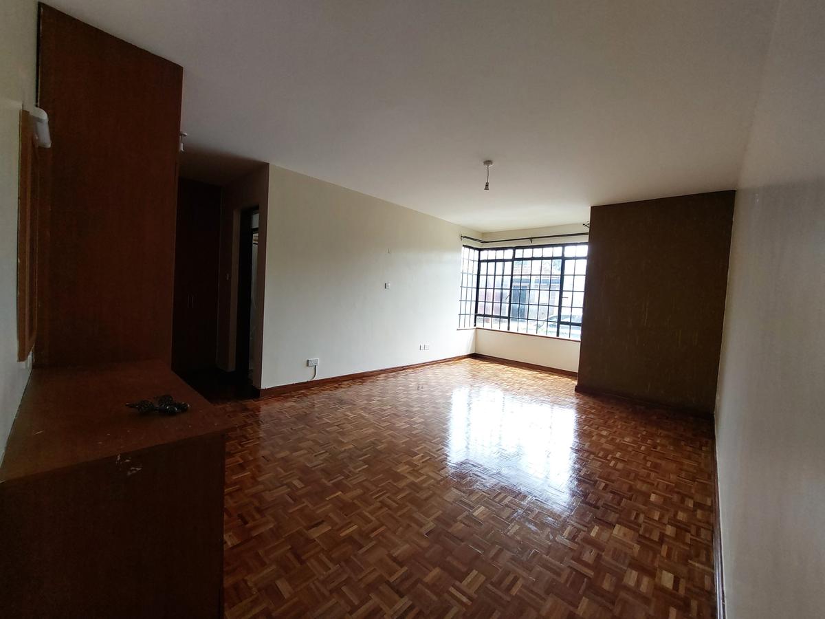 3 Bed Apartment with En Suite at Kingara Road - 19