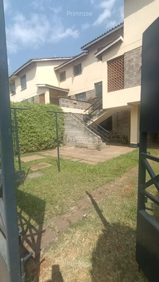 4 Bed Townhouse with Staff Quarters in Loresho - 1
