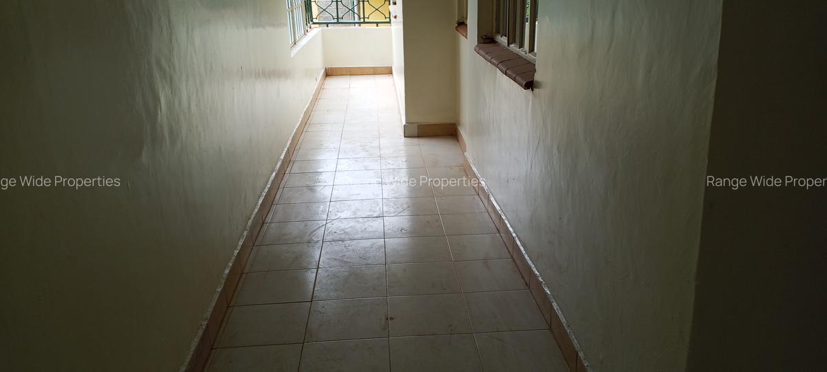 3 Bed Apartment with En Suite in Lavington - 12