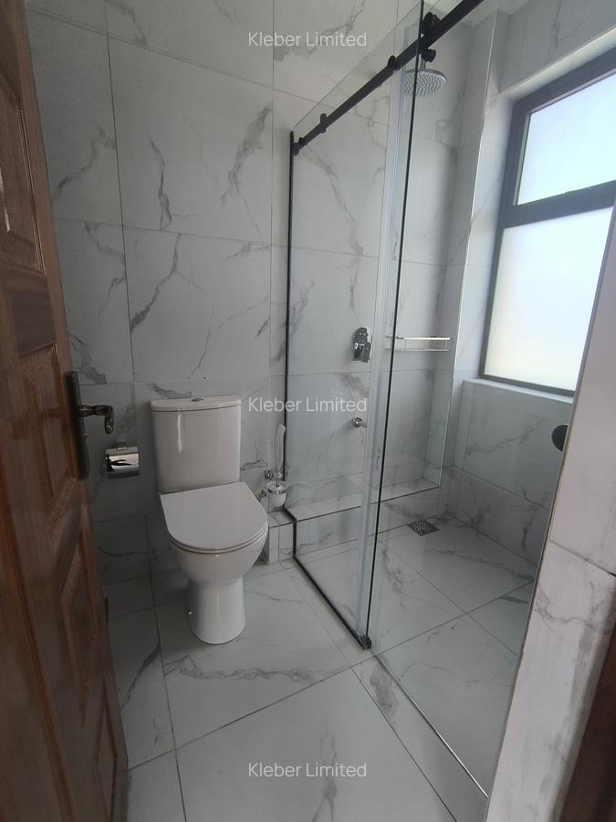 4 Bed Villa with En Suite in Kitengela - 16