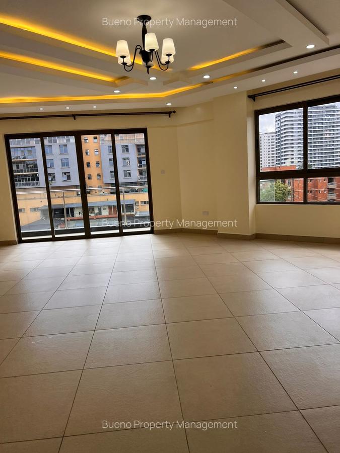 3 Bed Apartment with Borehole in Kilimani - 1