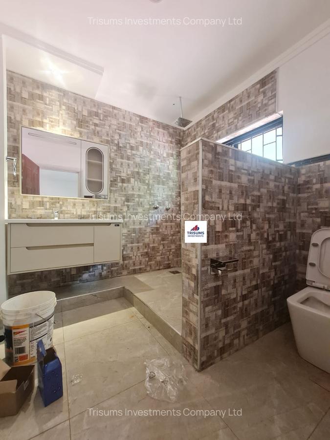 5 Bed House with En Suite in Kitisuru - 13