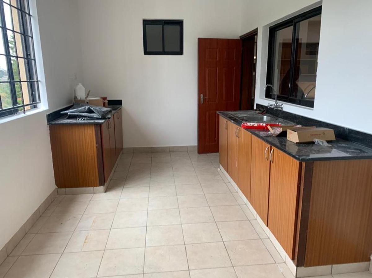 4 Bed Apartment with En Suite in Westlands Area - 20