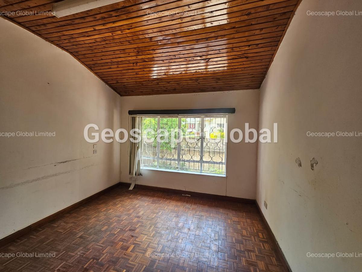 5 Bed House with En Suite in Gigiri - 3