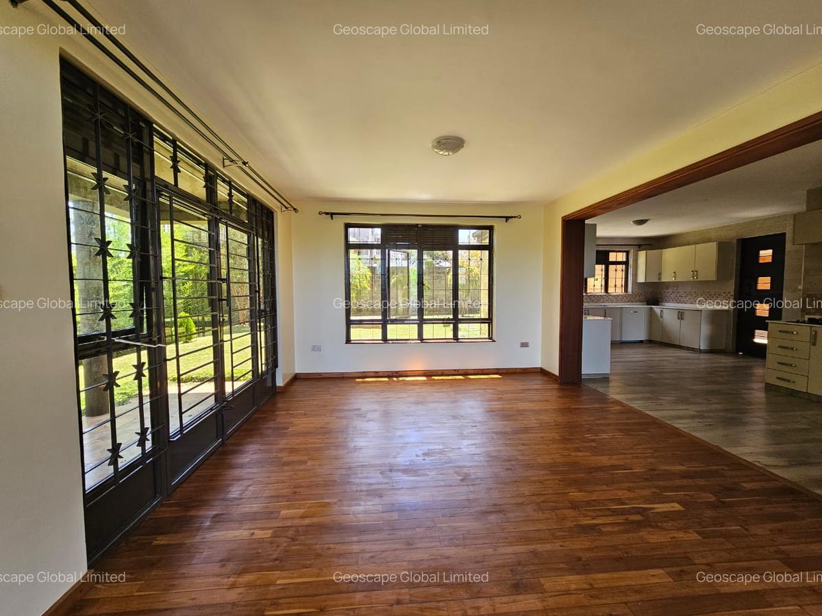 5 Bed House with En Suite in Runda - 6