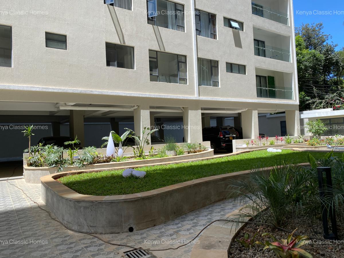5 Bed Apartment with En Suite at Lavington - 1