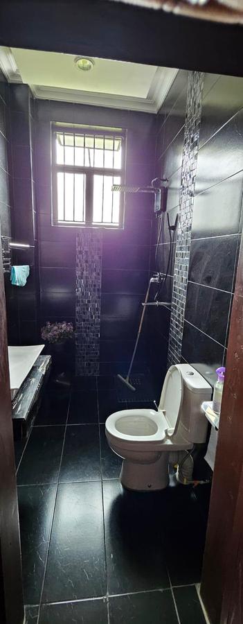 4 Bed House with En Suite at Kerarapon - 8