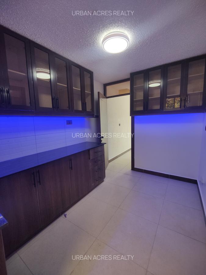 3 Bed Townhouse with En Suite in South C - 9