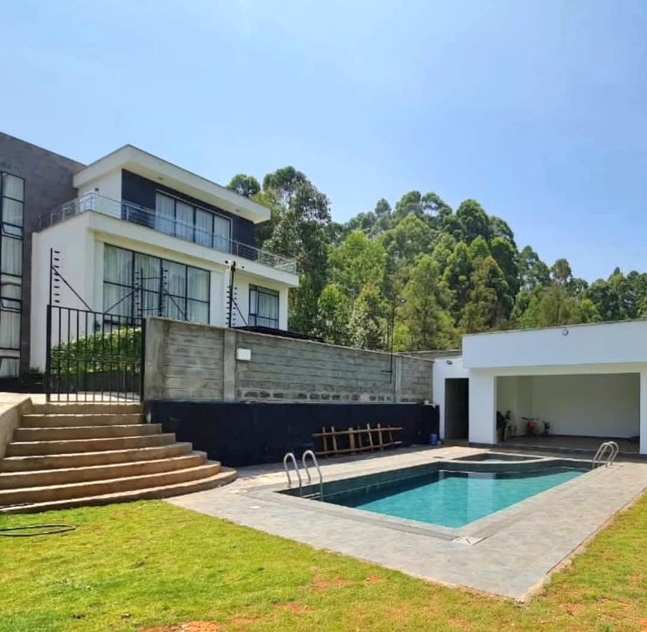 4 Bed Townhouse with En Suite at Kirawa Rd - 5