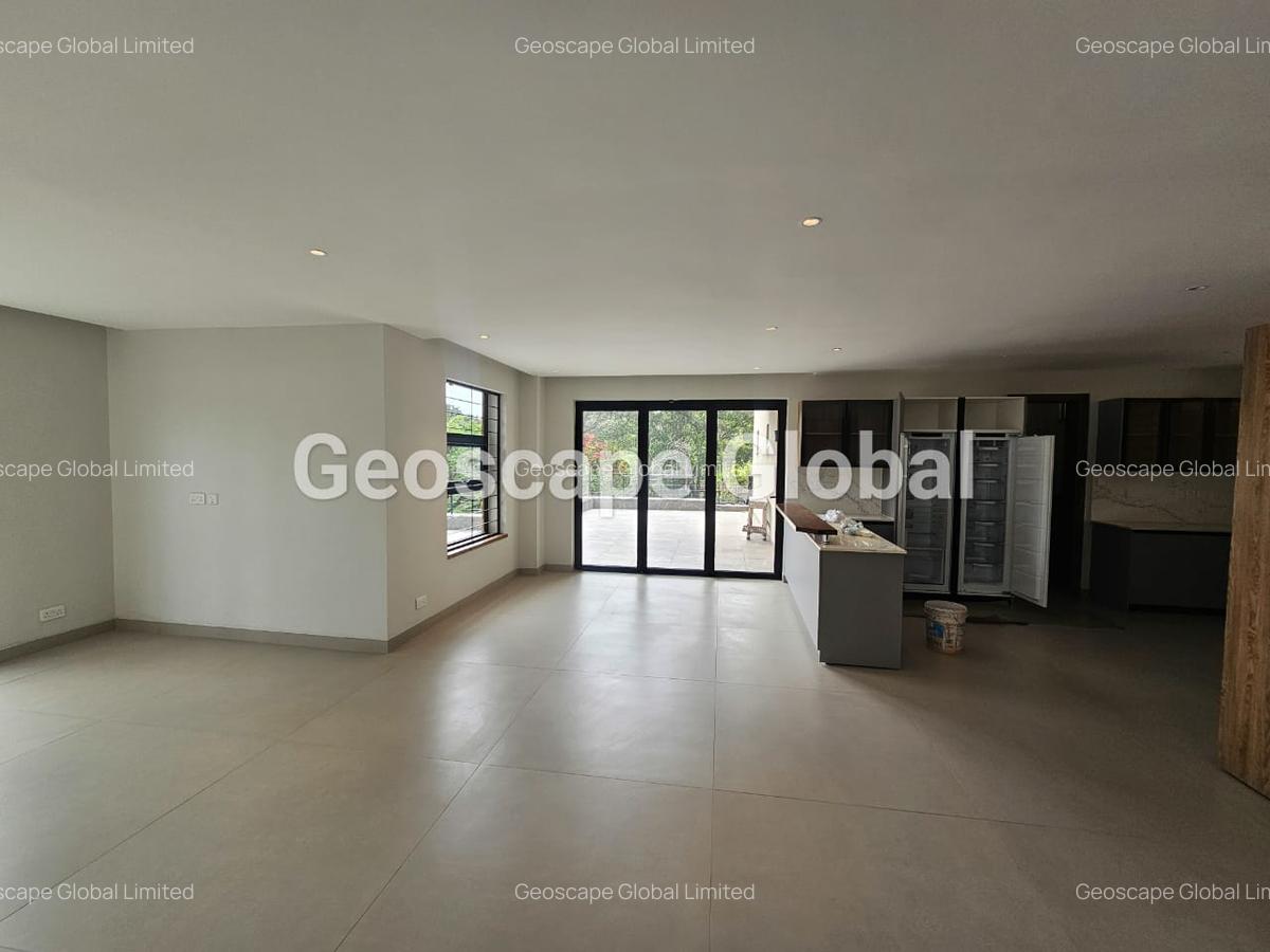 4 Bed House with En Suite in Loresho - 11