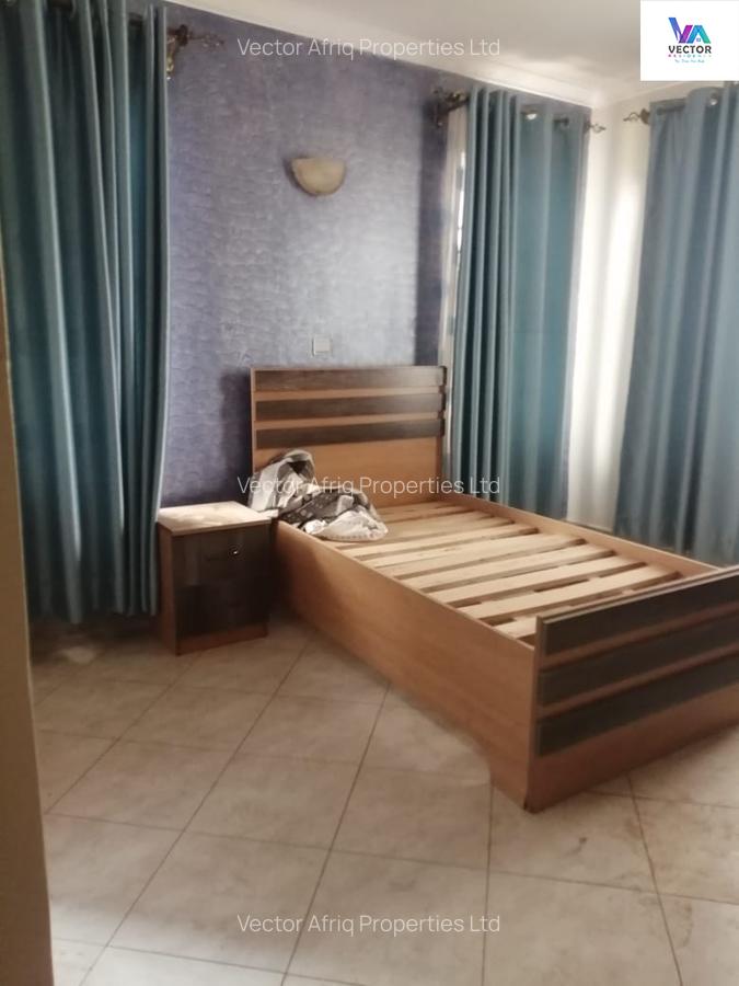 5 Bed Townhouse with En Suite in Syokimau - 11