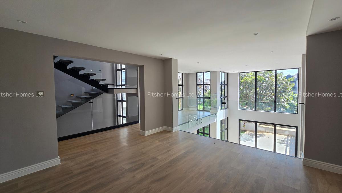 4 Bed House with En Suite in Karura - 9