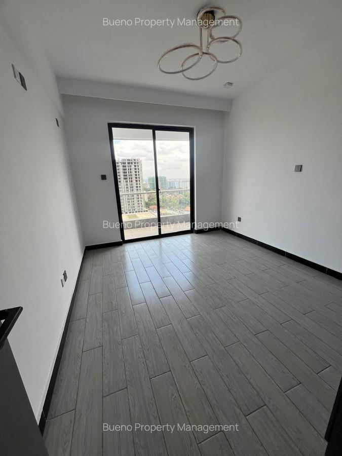 2 Bed Apartment with En Suite in Valley Arcade - 2