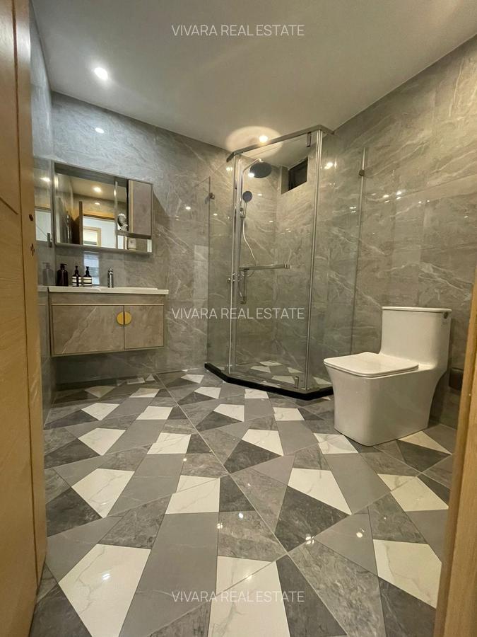 2 Bed Apartment with En Suite in Lavington - 9