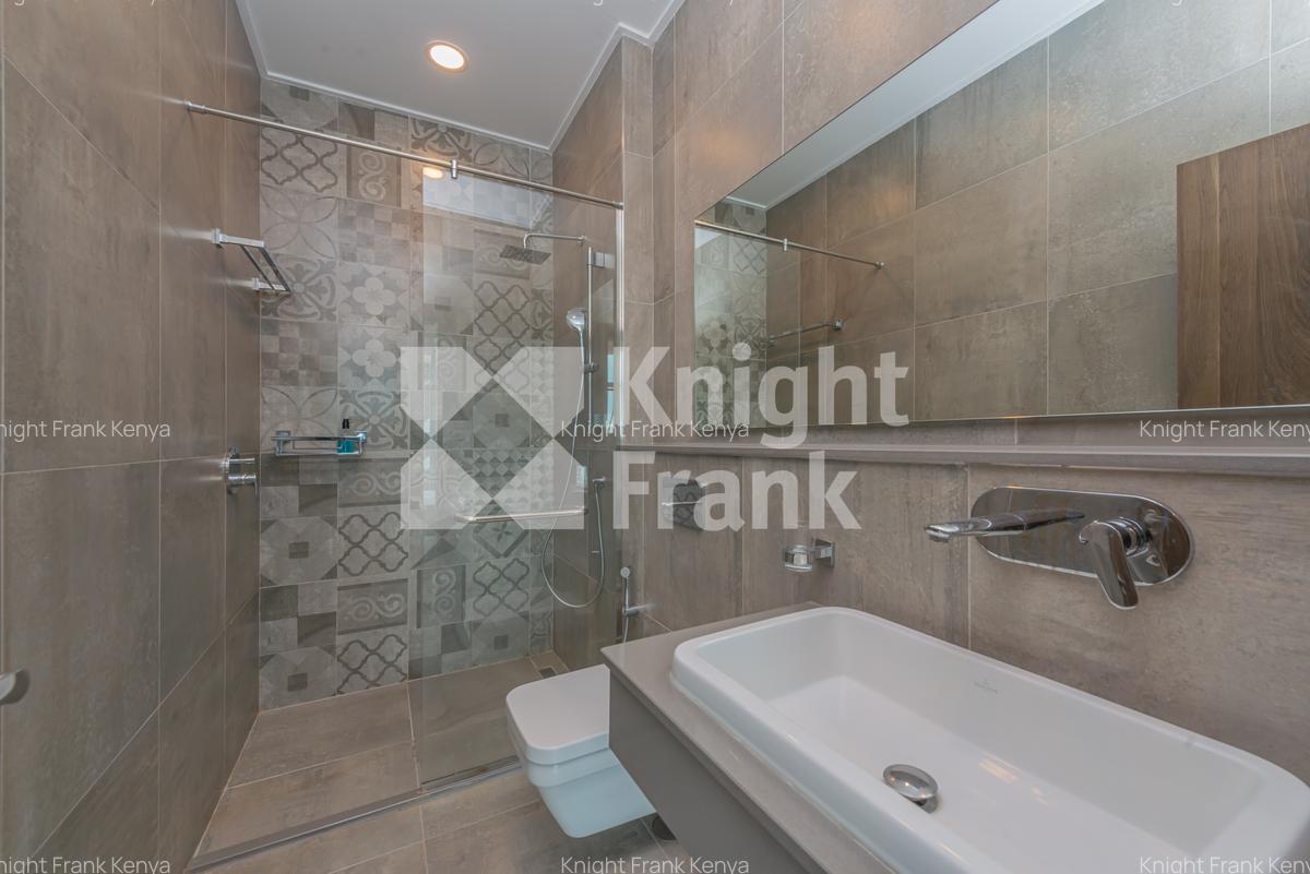 2 Bed Apartment with En Suite at Mkungu Close - 11