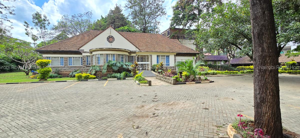 Commercial Property with Service Charge Included at Kilimani - 4