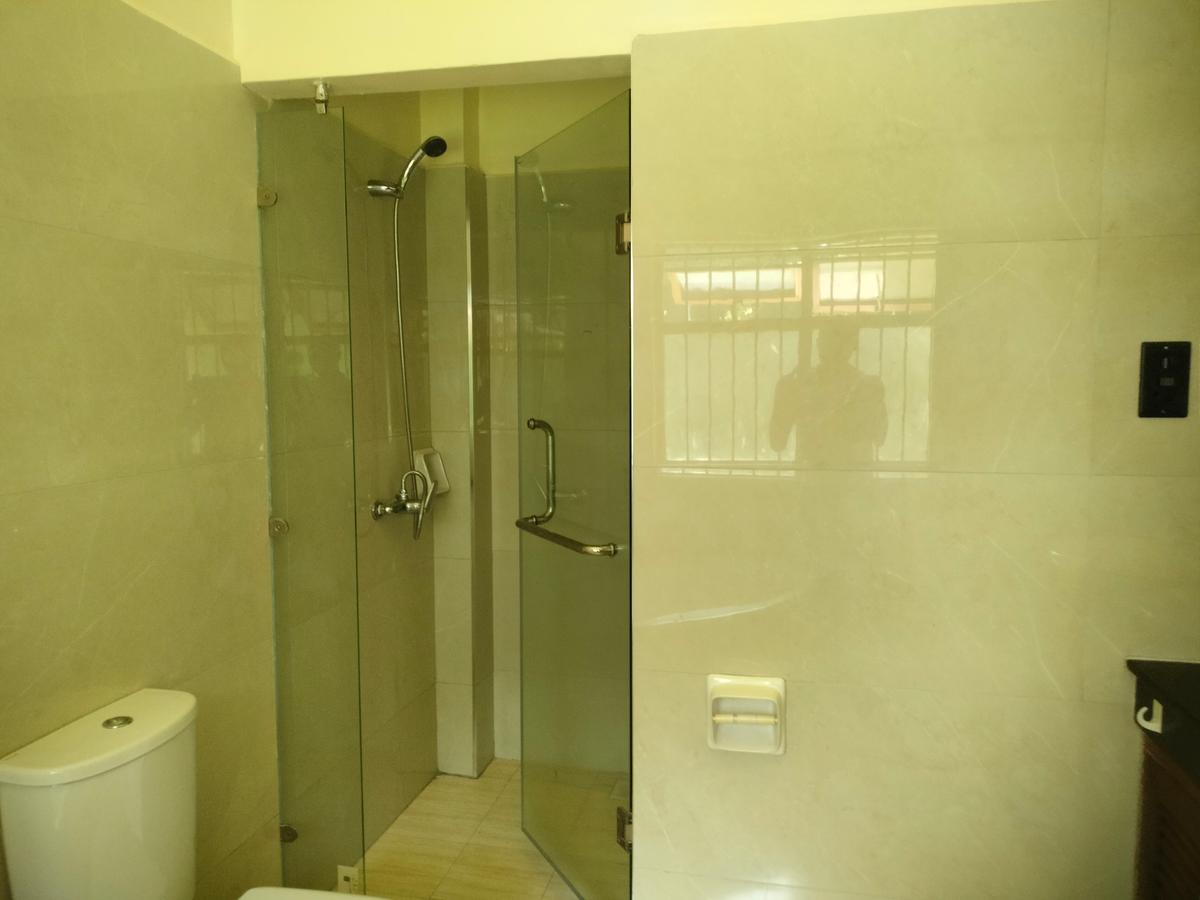 5 Bed Townhouse with Swimming Pool at Close To Germany School And Roslyn Academy - 9