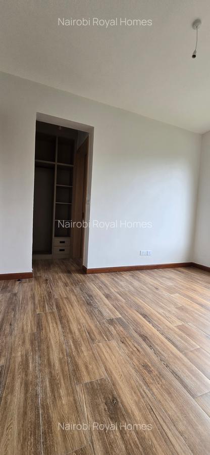 6 Bed Townhouse with En Suite at Lavington Lavington - 12