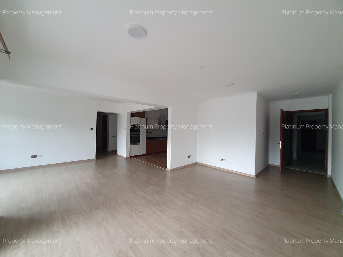 3 Bed Apartment with En Suite in Parklands - 2