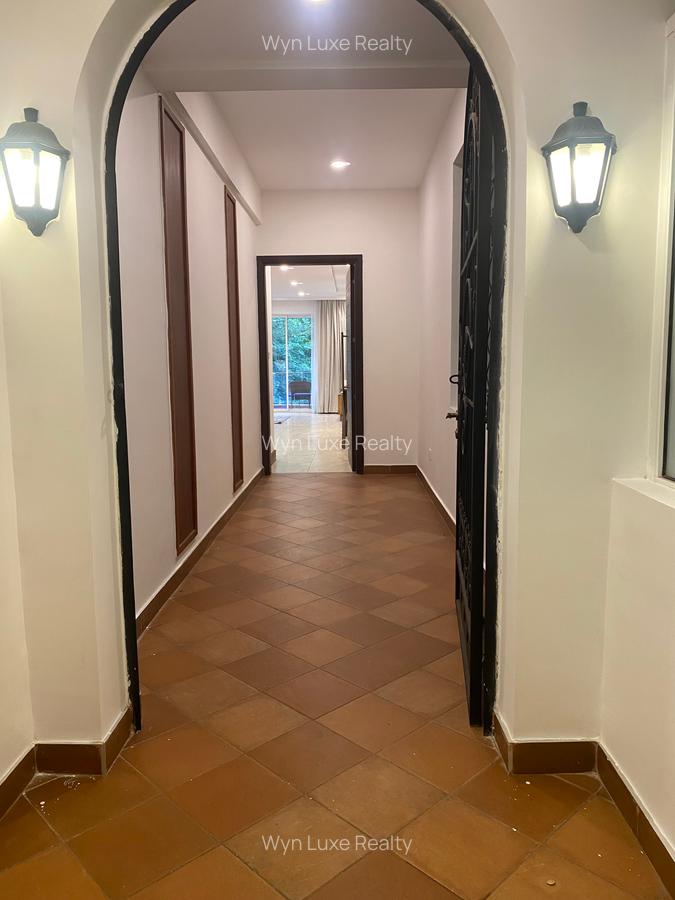 Furnished 3 Bed Apartment with En Suite at City Park Drive - 5