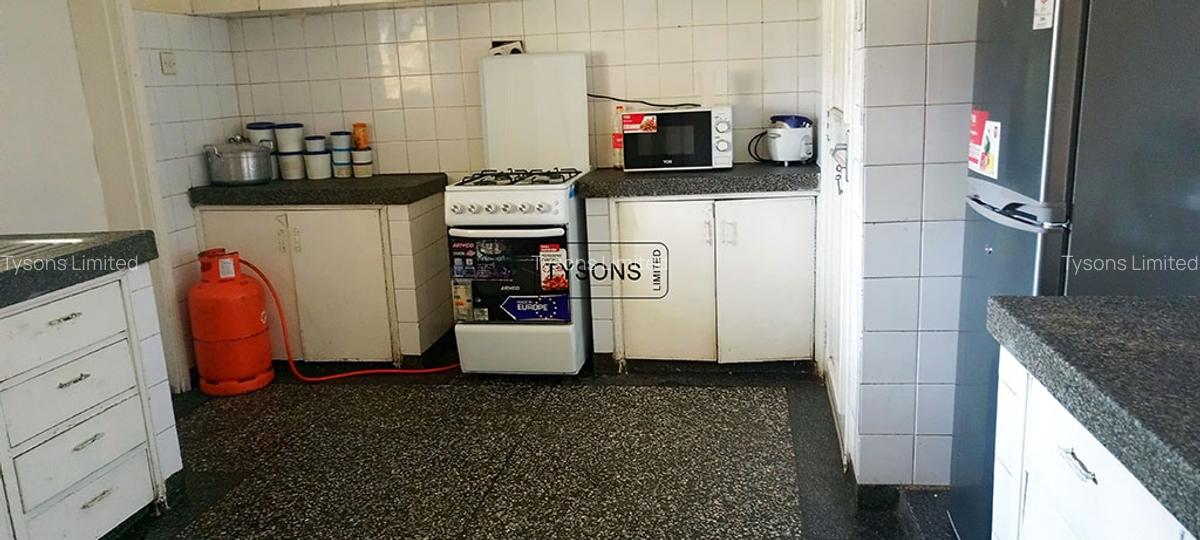 3 Bed Apartment with En Suite in South B - 3