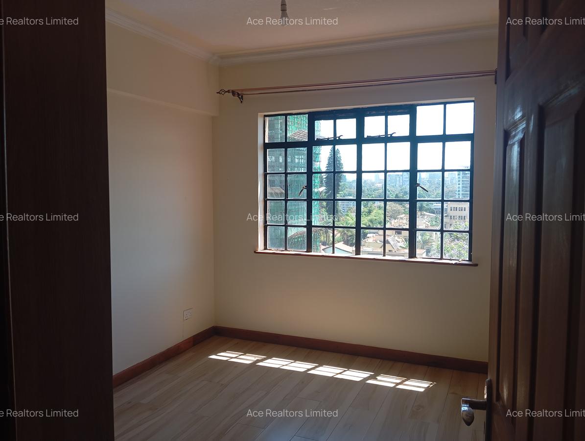 2 Bed Apartment with En Suite at Westlands - 11