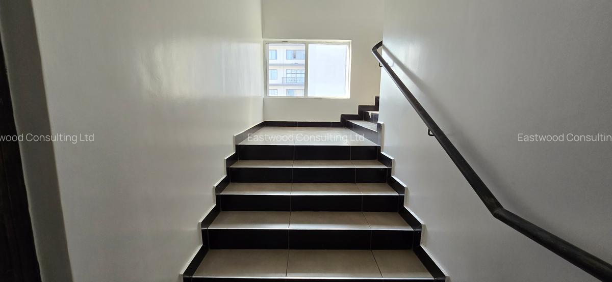 4 Bed Apartment with En Suite at 2Nd Parklands - 4