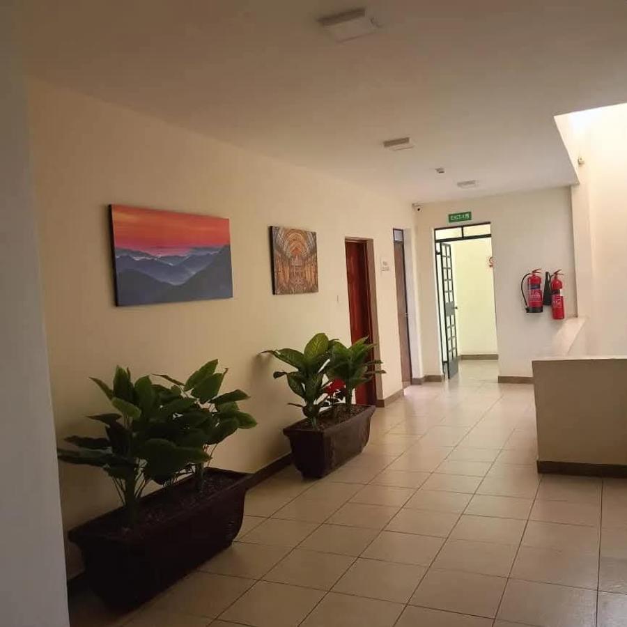 Serviced 1 Bed Apartment with Gym in Westlands Area - 9