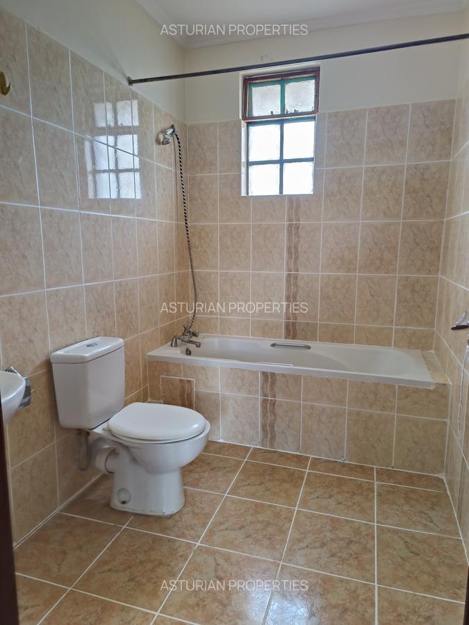 4 Bed Townhouse with En Suite in Kiambu Road - 3