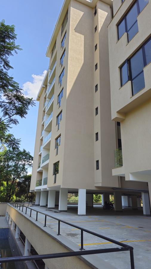 3 Bed Apartment with En Suite in Lavington - 10