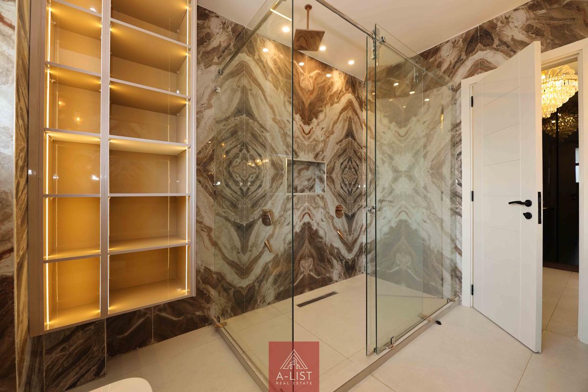 4 Bed Apartment with En Suite at General Mathenge - 10