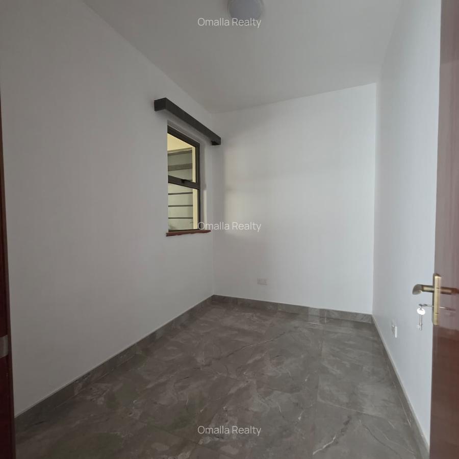 4 Bed Townhouse with En Suite in Westlands Area - 9