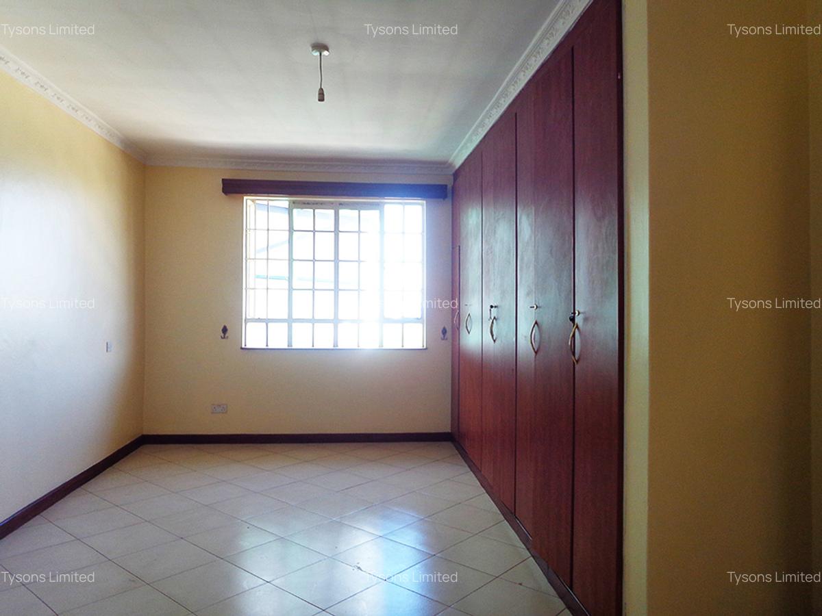 3 Bed Apartment with En Suite in Ngong Road - 7