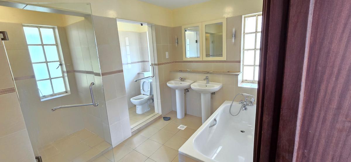 5 Bed House with En Suite at Mzima Springs - 10