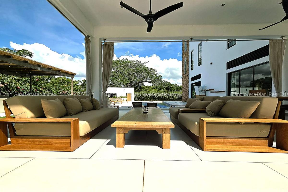 4 Bed Villa with En Suite in Diani - 10