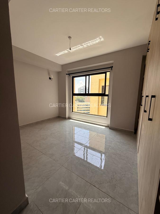 3 Bed Apartment with En Suite at 13 Schoollane - 8