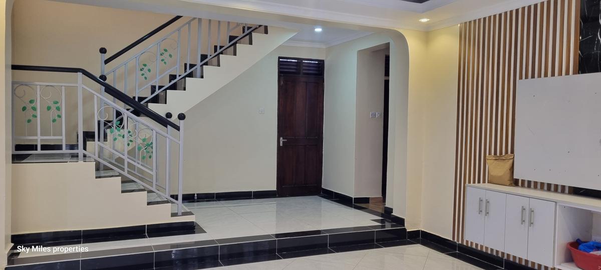 5 Bed House with En Suite at Mtwapa - 16