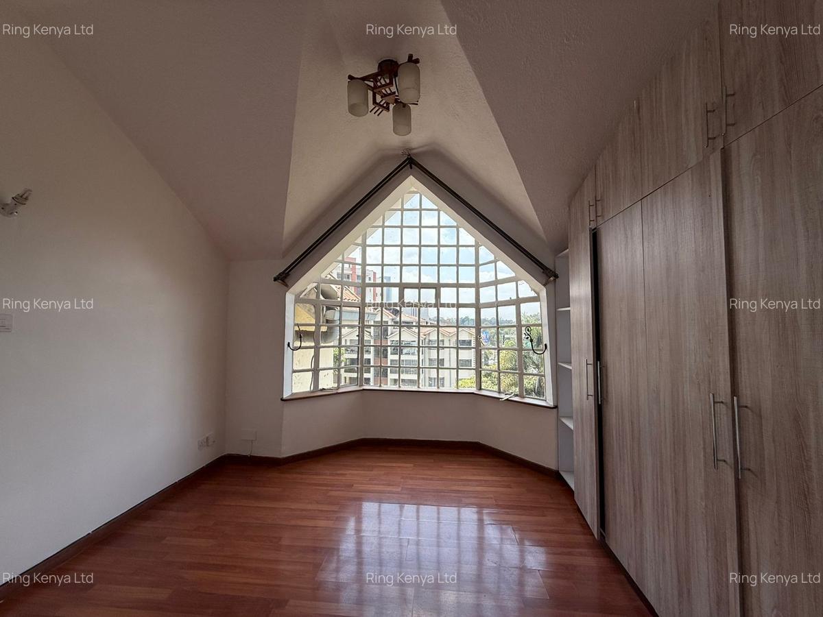 5 Bed Apartment with En Suite in Kileleshwa - 9
