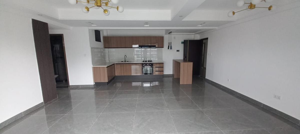 2 Bed Apartment with En Suite at Riverside Drive - 12