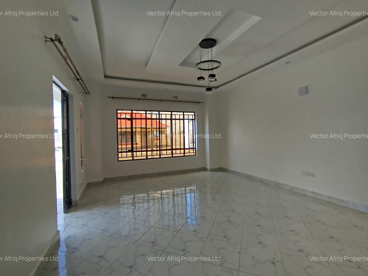 3 Bed House with En Suite in Kitengela - 14