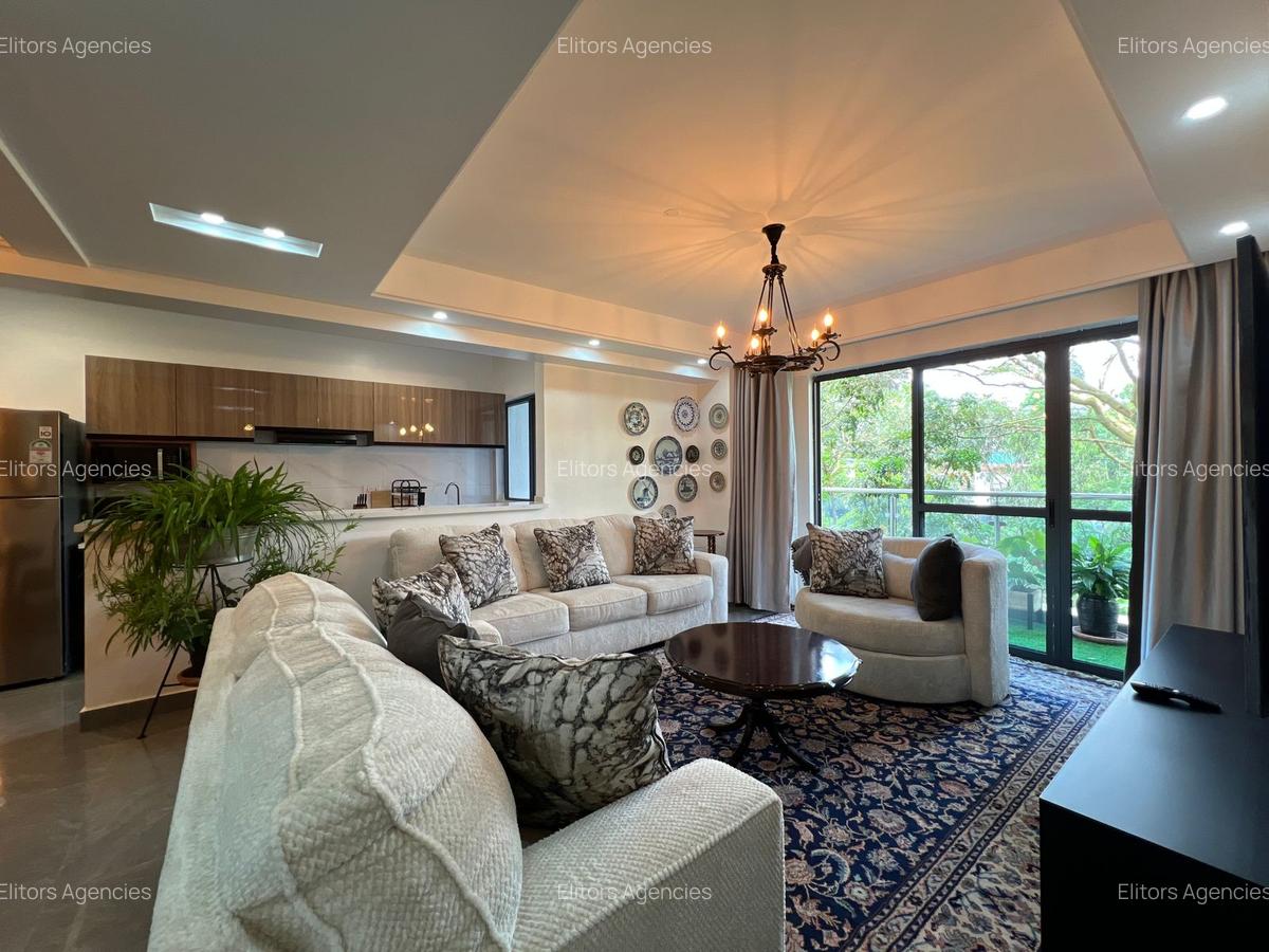 Serviced 2 Bed Apartment with En Suite at Riverside Dr - 2