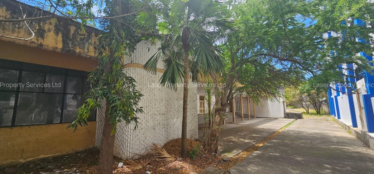 1.26 ac Land in Nyali Area - 2