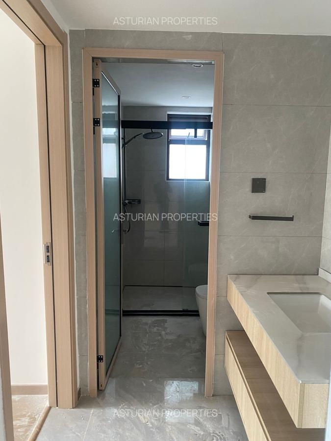 2 Bed Apartment with En Suite in Riverside - 16