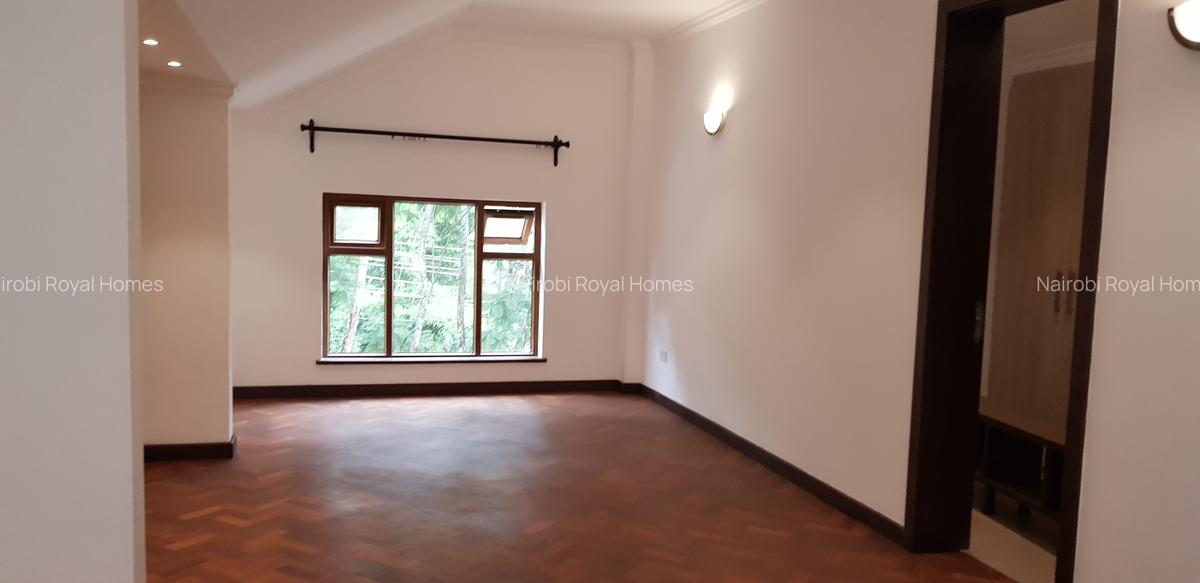 5 Bed Townhouse with En Suite at Lifestyle Townhouse - 13