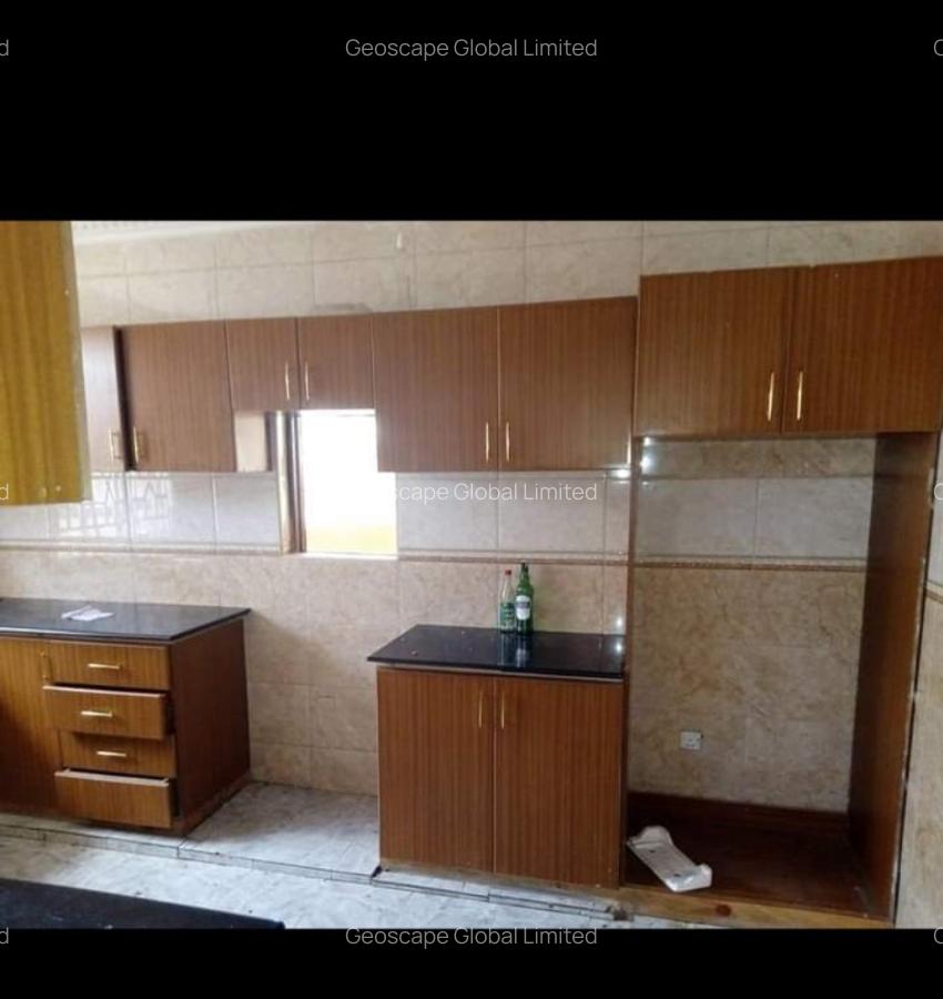 5 Bed House with En Suite in Syokimau - 3