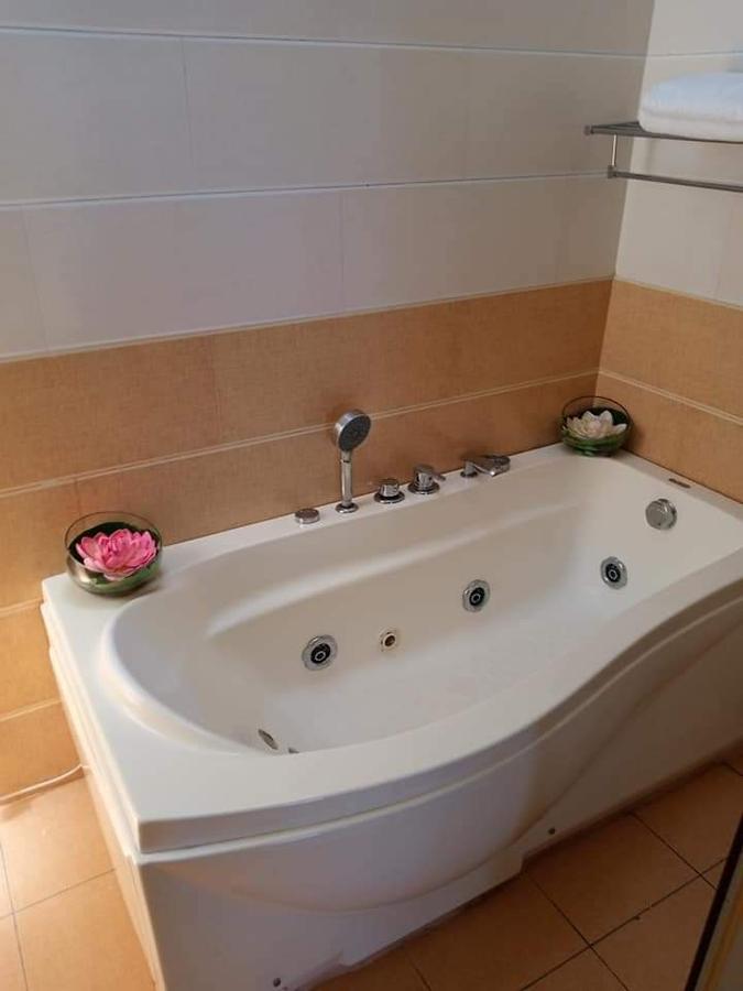 Serviced 3 Bed Apartment with En Suite at Shanzu - 4