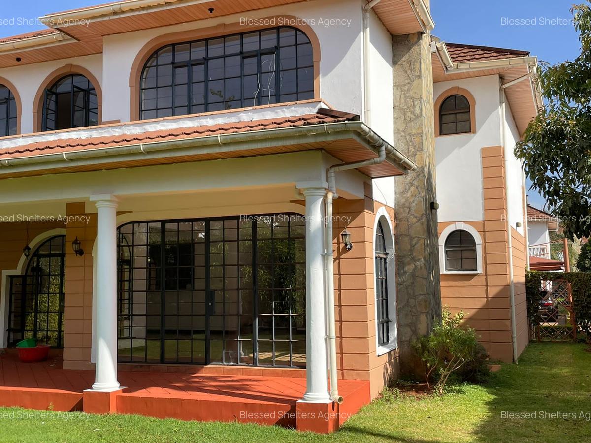 4 Bed Villa with En Suite in Kiambu Road - 17